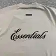 Graphic T-shirt — photo 14