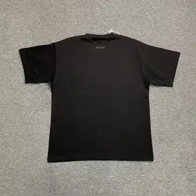 Graphic top