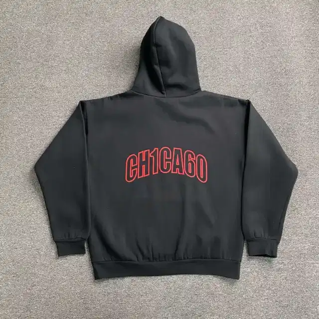 Logo hoodie · 223057713