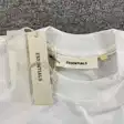 Graphic T-shirt — photo 9