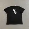 Graphic T-shirt — photo 4