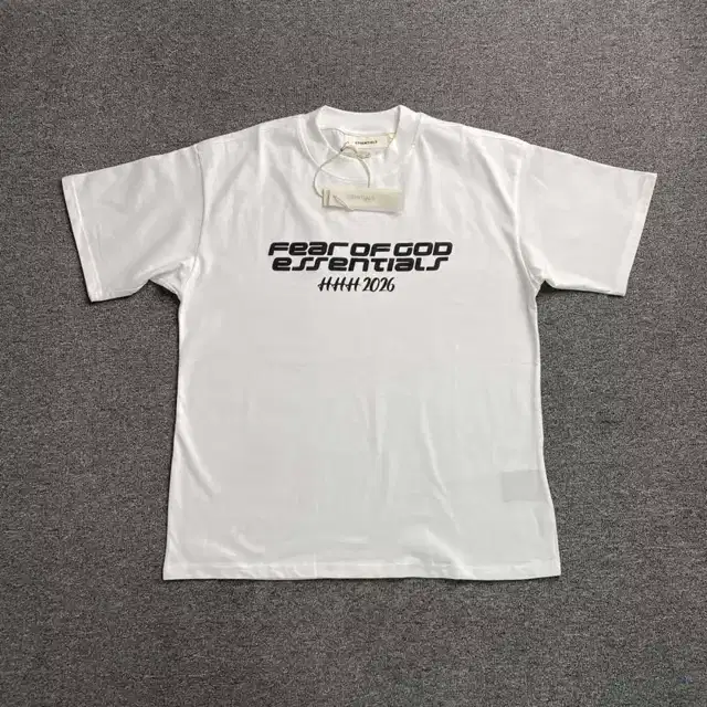Graphic T-shirt · 225210721