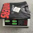 Graphic top — photo 1