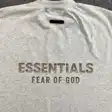 Graphic T-shirt — photo 12