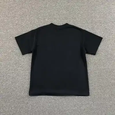 Graphic top
