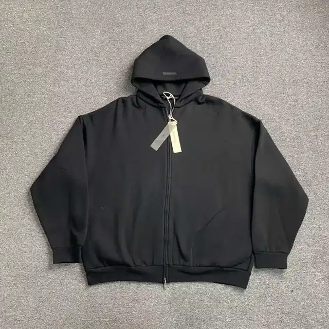 Logo hoodie · 208576911