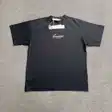 Graphic T-shirt — photo 19