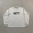 Graphic top — photo 9