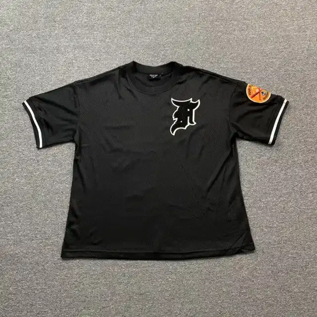 Graphic top · 167820016