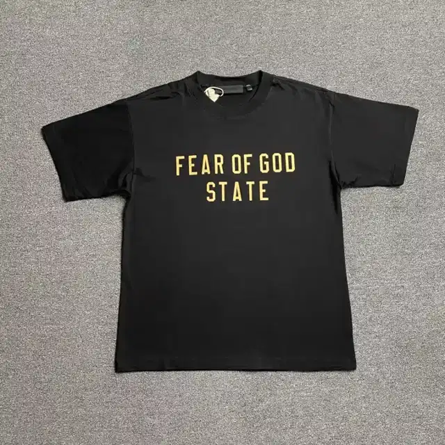 Graphic top · 181302926