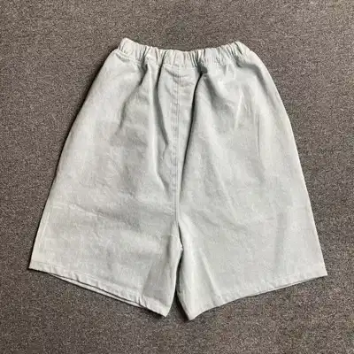 Logo shorts