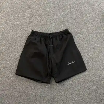 Logo shorts