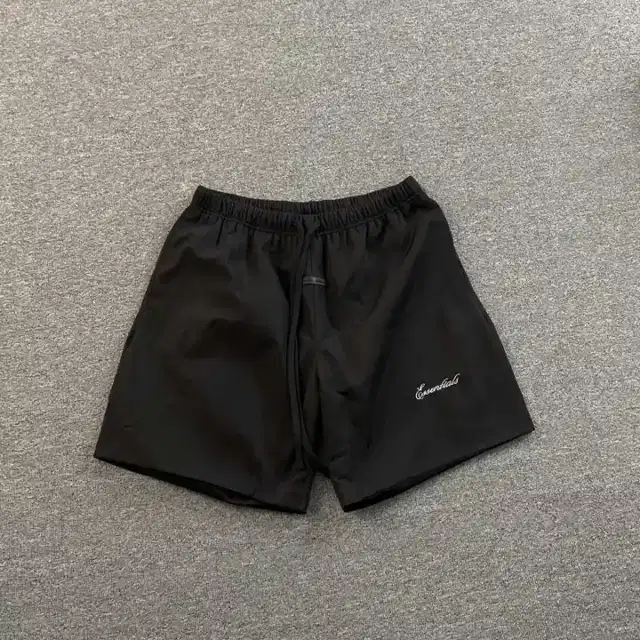Logo shorts · 210464764