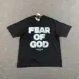 Graphic T-shirt — photo 1