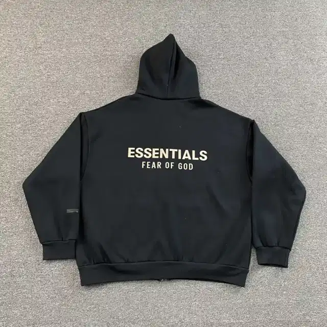 Logo hoodie · 215993396