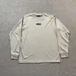 Graphic top — photo 14