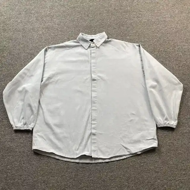 Collared shirt · 172349981