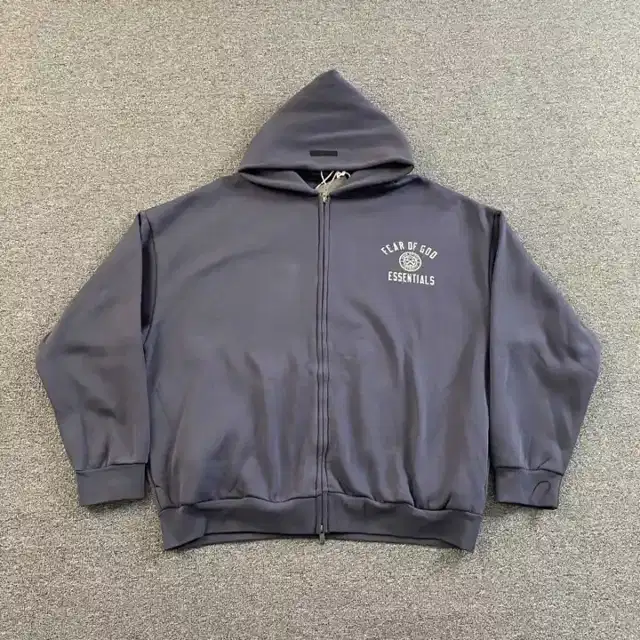 Logo hoodie · 208560763