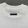 Graphic T-shirt — photo 6