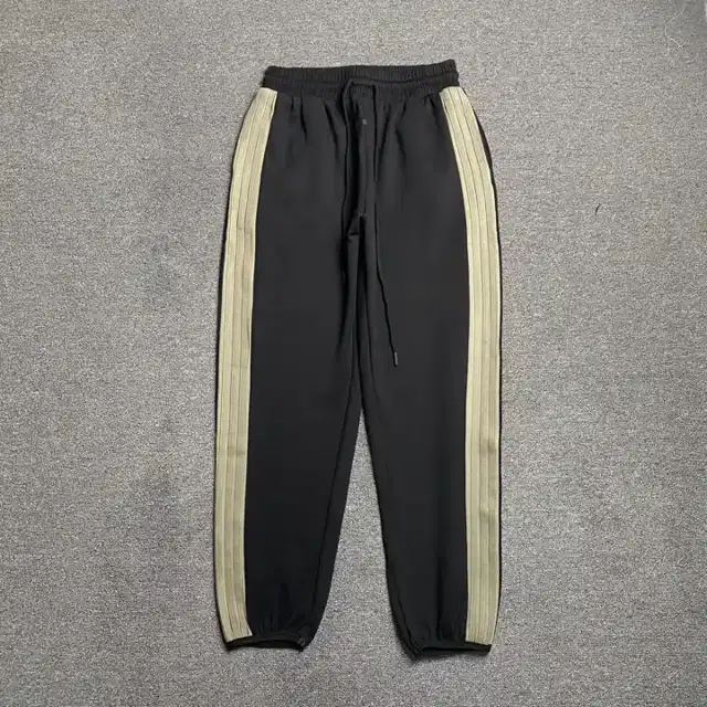 Pants · 173156818