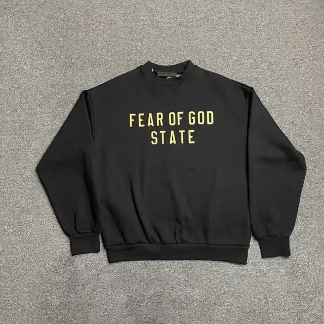 Crewneck sweatshirt · 180350759