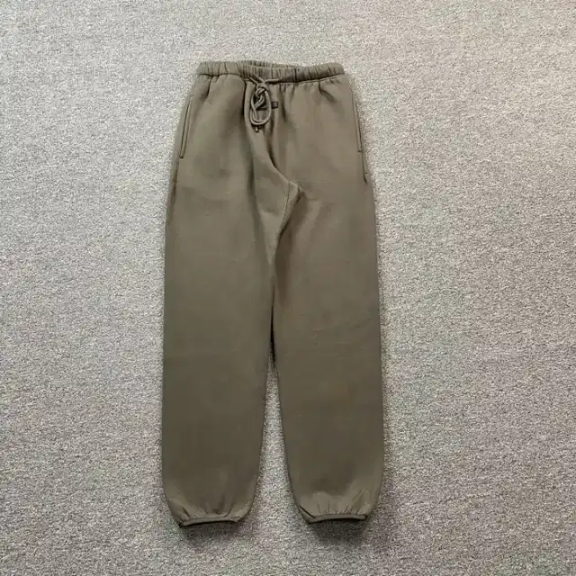 Pants · 174789101
