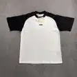 Graphic T-shirt — photo 16