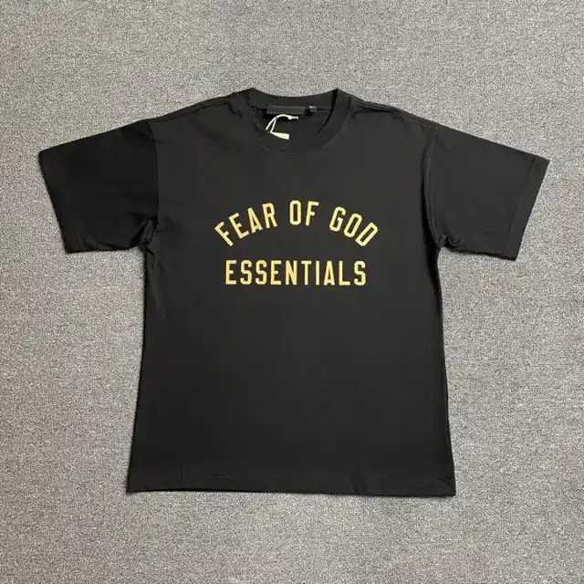 Graphic top · 181302424