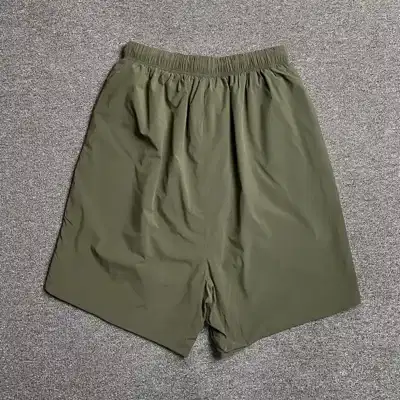 Logo shorts