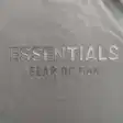 Graphic T-shirt — photo 6