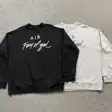 Crewneck sweatshirt — photo 4