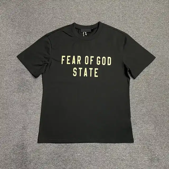 Graphic top · 180241654