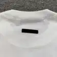 Graphic T-shirt — photo 9