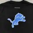 Graphic T-shirt — photo 18