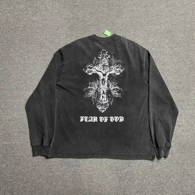 Graphic top · 168995312