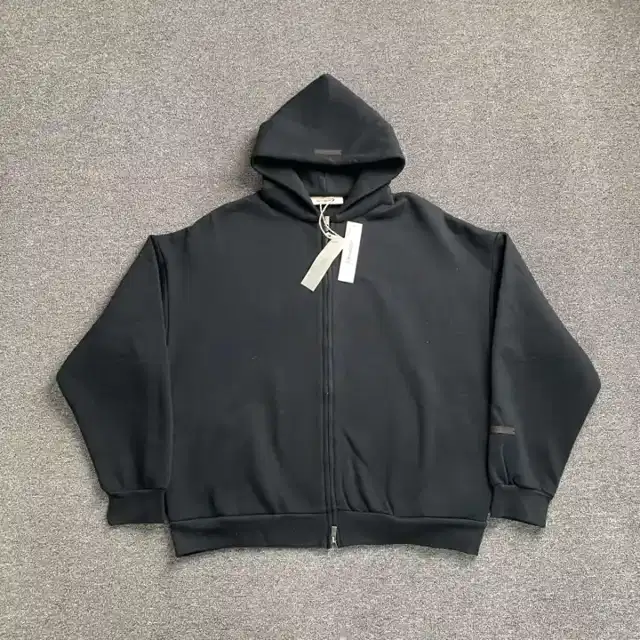 Logo hoodie · 218136543
