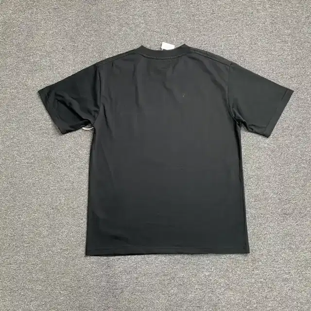 Graphic top · 188723171