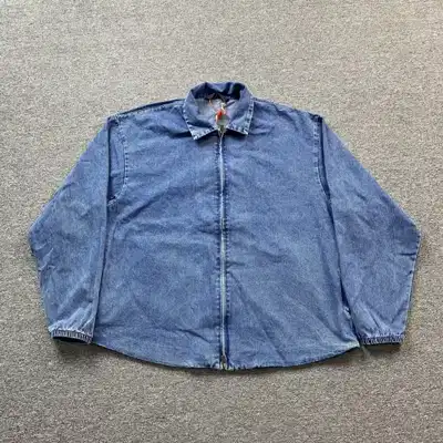 Collared shirt