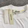 Graphic T-shirt — photo 2