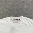 Graphic T-shirt — photo 23