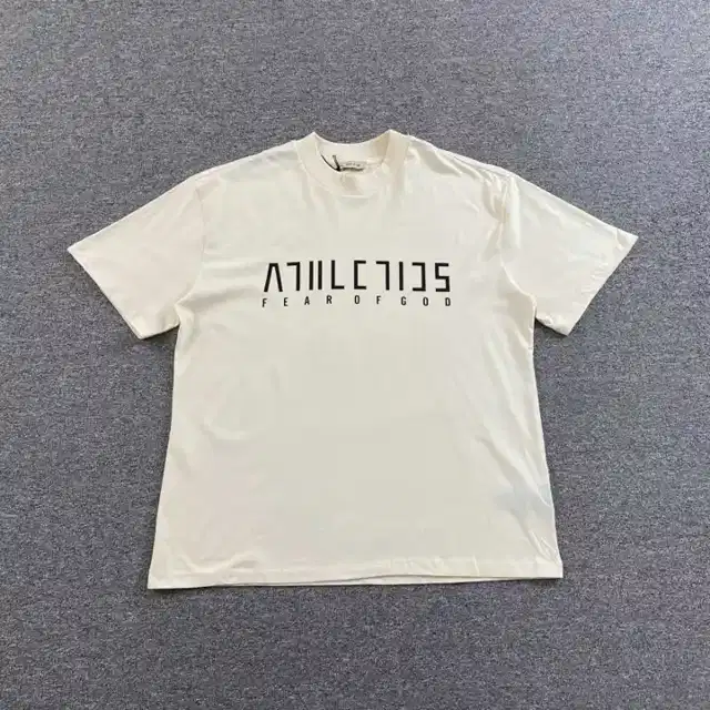 Graphic top · 202096347