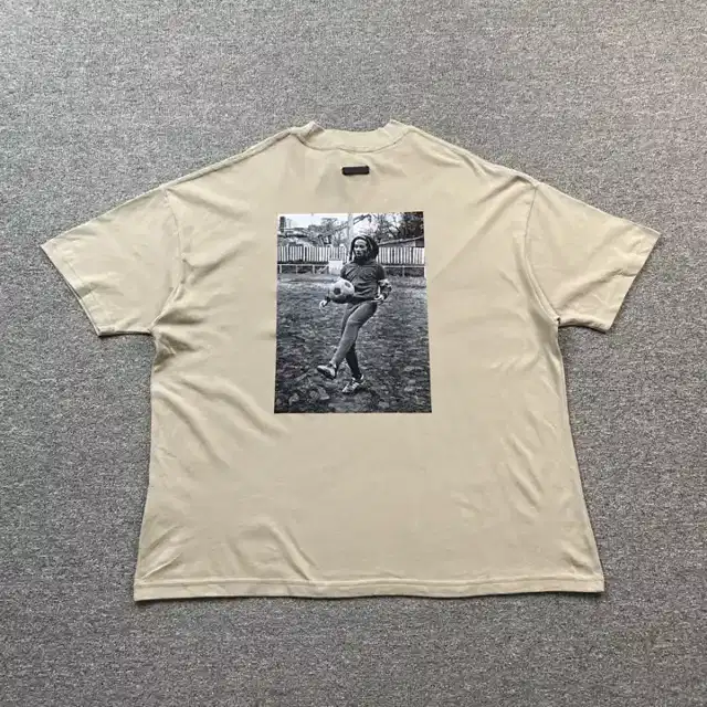 Graphic top · 165424525