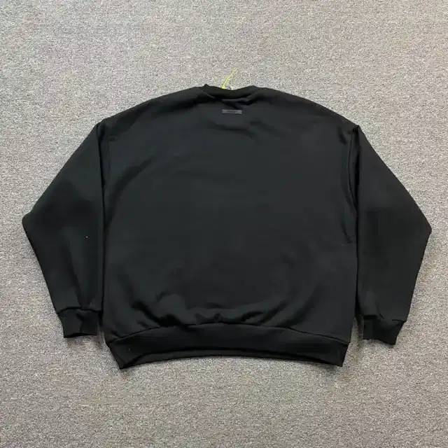 Crewneck sweatshirt · 176375850