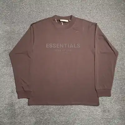 Graphic top