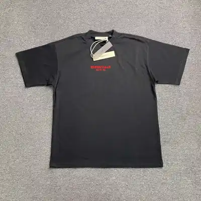 Graphic top