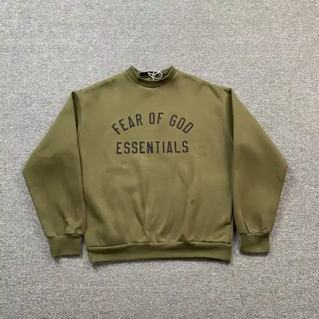 Crewneck sweatshirt · 180349559