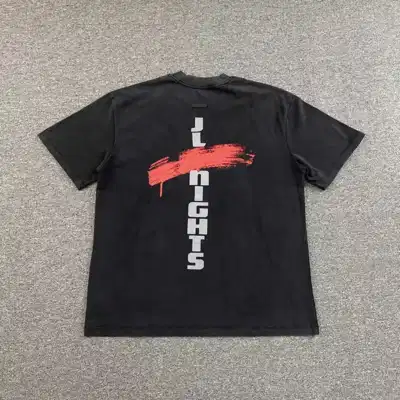 Graphic top