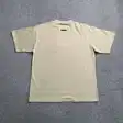 Graphic T-shirt — photo 25