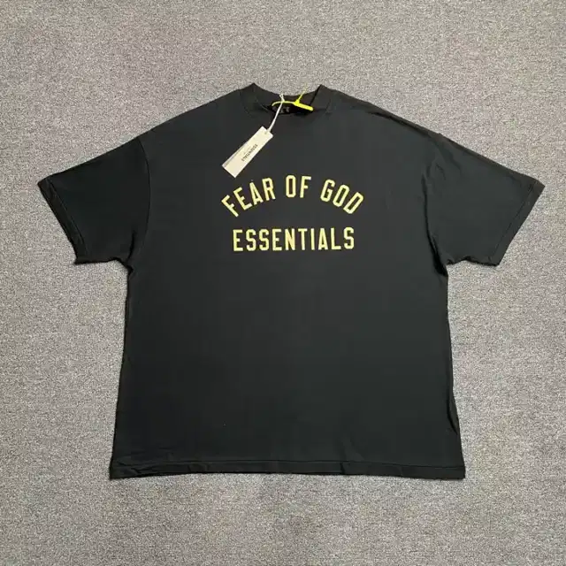 Graphic top · 176372995