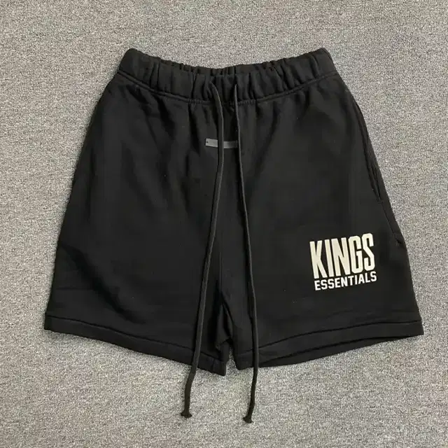 Logo shorts · 198943893